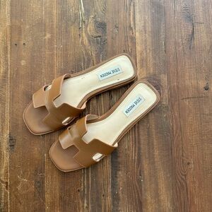 Steve Madden Hadyn Cognac Leather Sandal size 8.5
